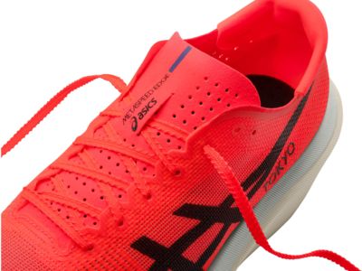 Im Test: Asics Metaspeed Edge Tokyo