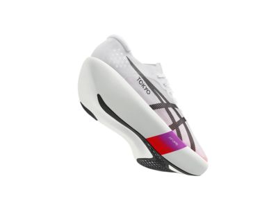 Im Test: Asics Metaspeed Ray