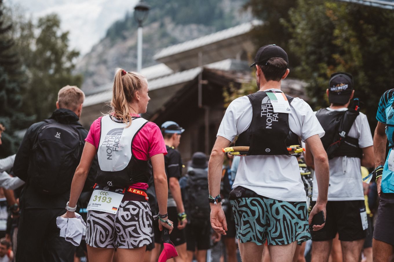Ida-Sophie Hegemann auf dem Weg zum Start beim UTMB