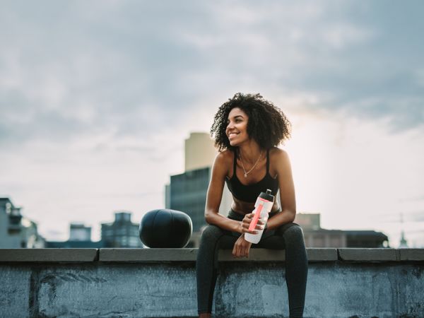 Trinken beim Laufen ist wichtig.