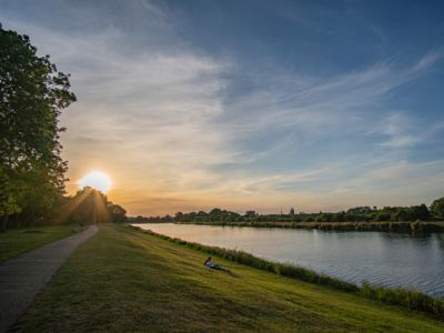 Beim Werderseelauf in den Sonnenaufgang starten
