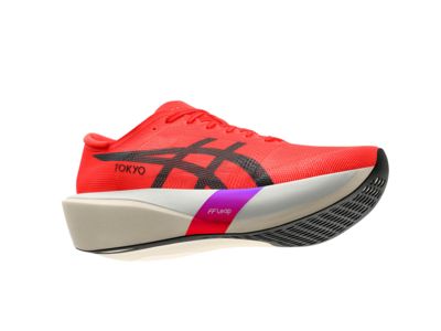 Im Test: Asics Metaspeed Edge Tokyo