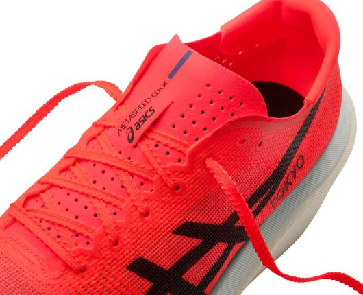 Im Test: Asics Metaspeed Edge Tokyo