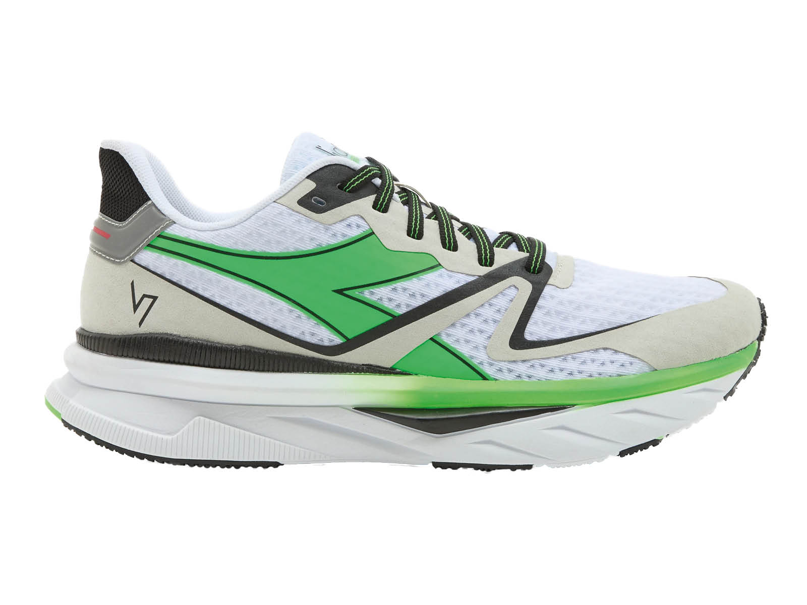 V7000 diadora hotsell